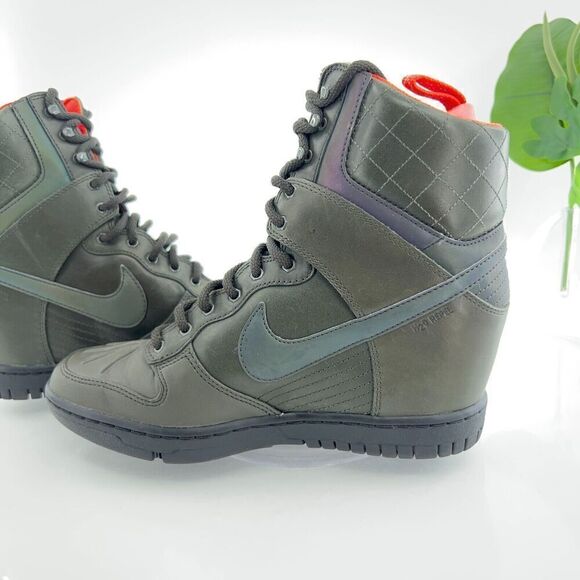 Nike Dunk Sky Hi Hidden Wedge Sneaker boot 2.0 Women Size 9 Green Water Repel - Picture 13 of 16
